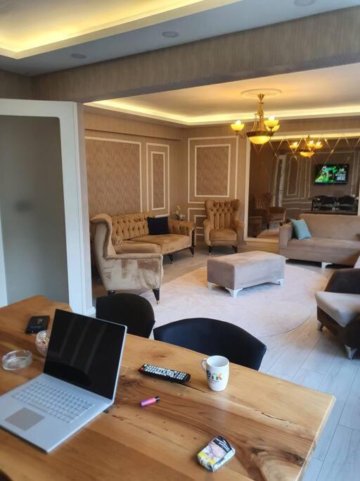 Muekemmel Konumda Luex Family Concept Daire Apartman Sivas Kültér fotó